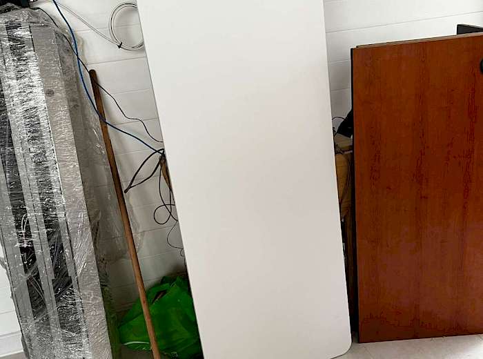 Escritorio para casa o apartamentos medida 140x70cm